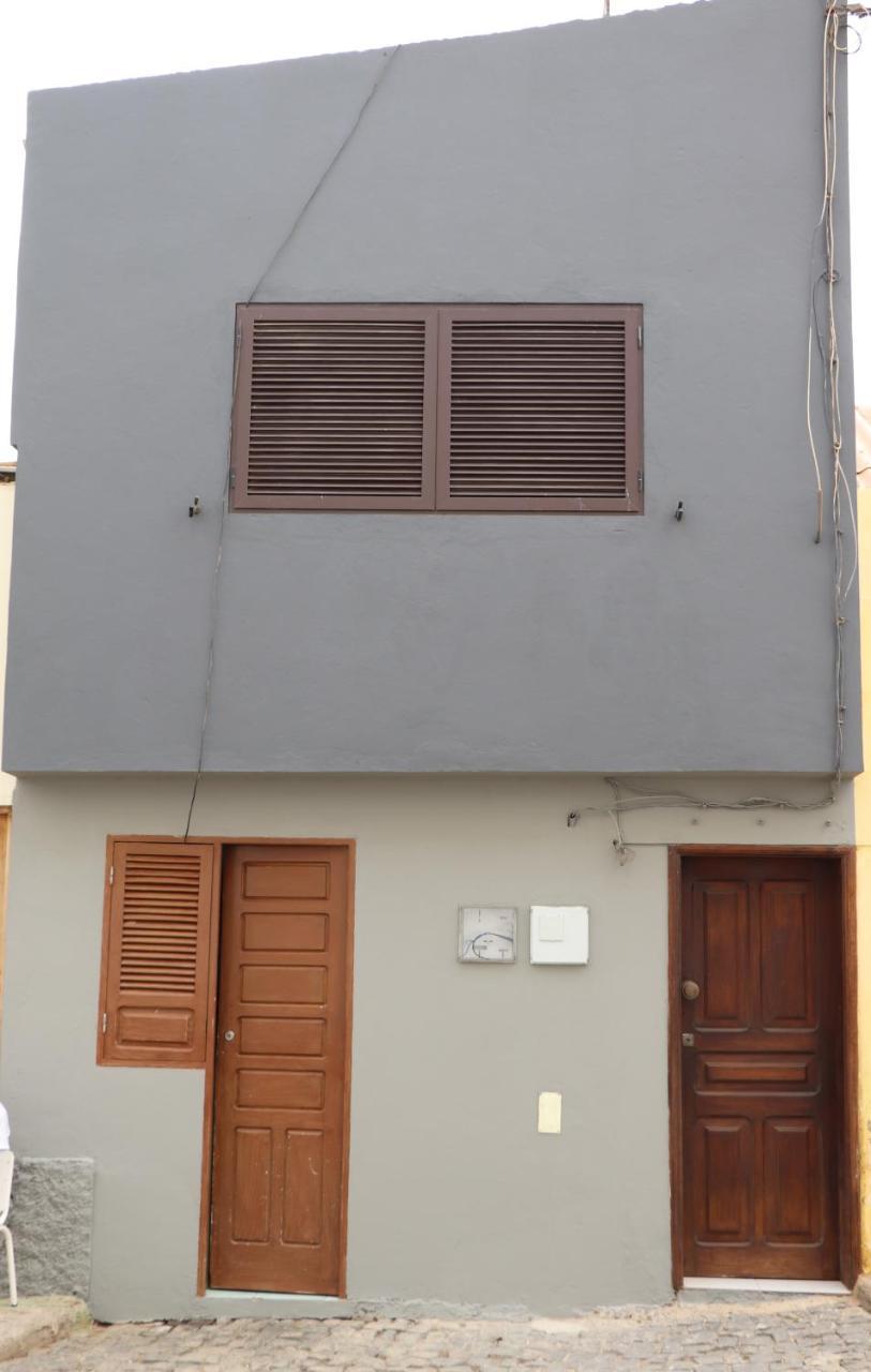 Apartamento Preguica เอสปาร์โกส ภายนอก รูปภาพ